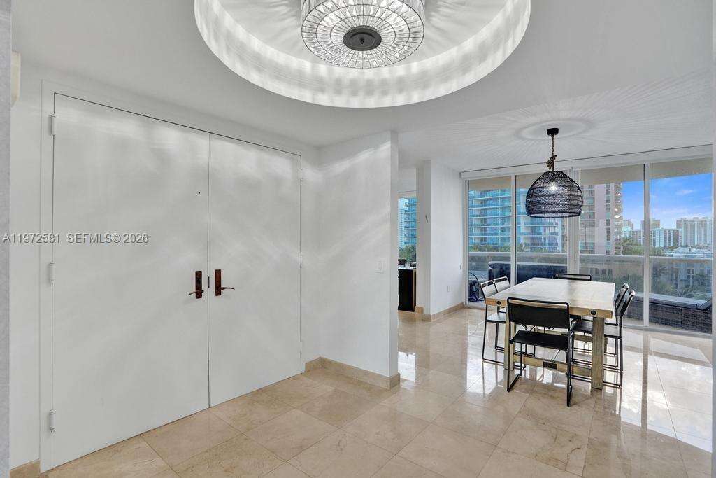 THE PINNACLE - 17555 Collins Ave, Sunny Isles Beach, FL 33160 | Picture 6