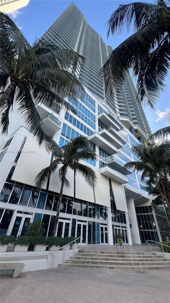 Latitude On The River at 185 7 St, Miami, FL 33130 - For Sale photo 1