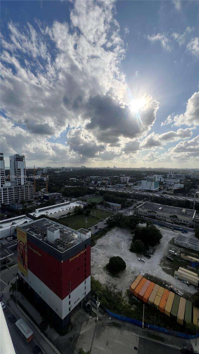 Latitude On The River at 185 7 St, Miami, FL 33130 - For Sale photo 19