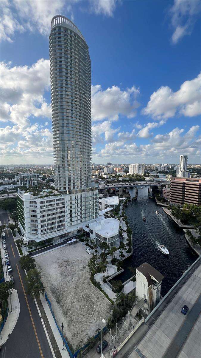 Latitude On The River at 185 7 St, Miami, FL 33130 - For Sale photo 20