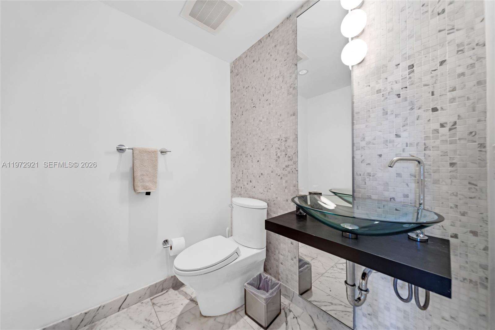 Epic Residences at 200 Biscayne Blvd Way, Miami, FL 33131 - For Sale photo 12