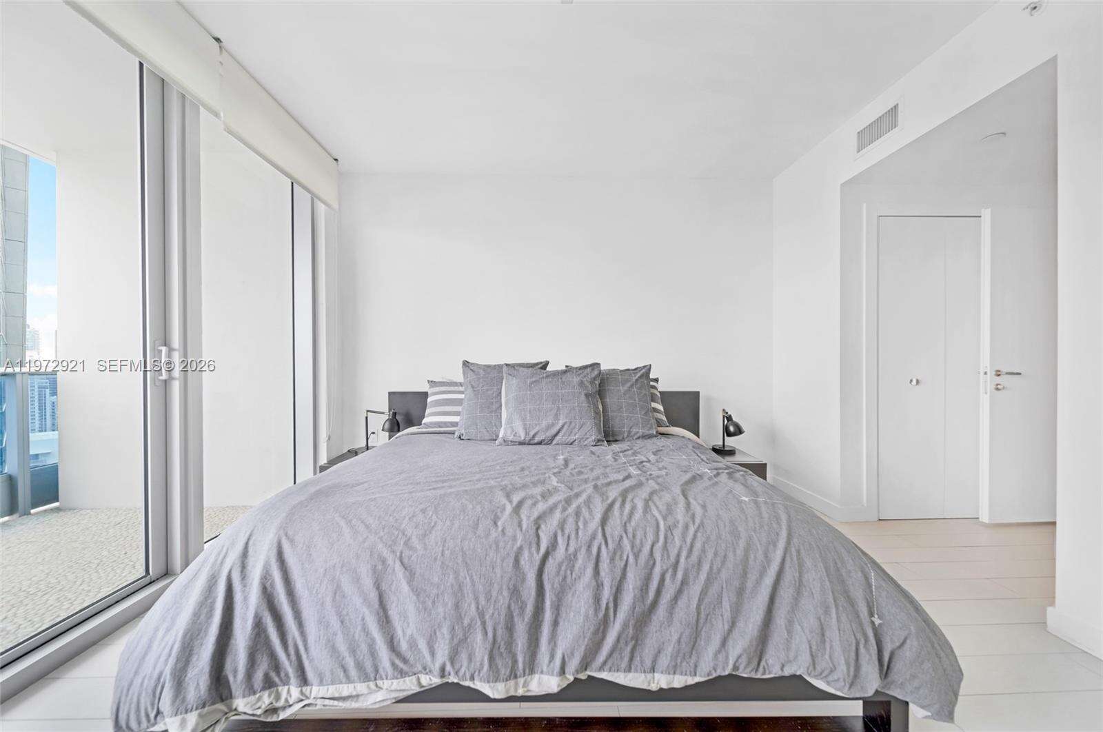 Epic Residences at 200 Biscayne Blvd Way, Miami, FL 33131 - For Sale photo 16