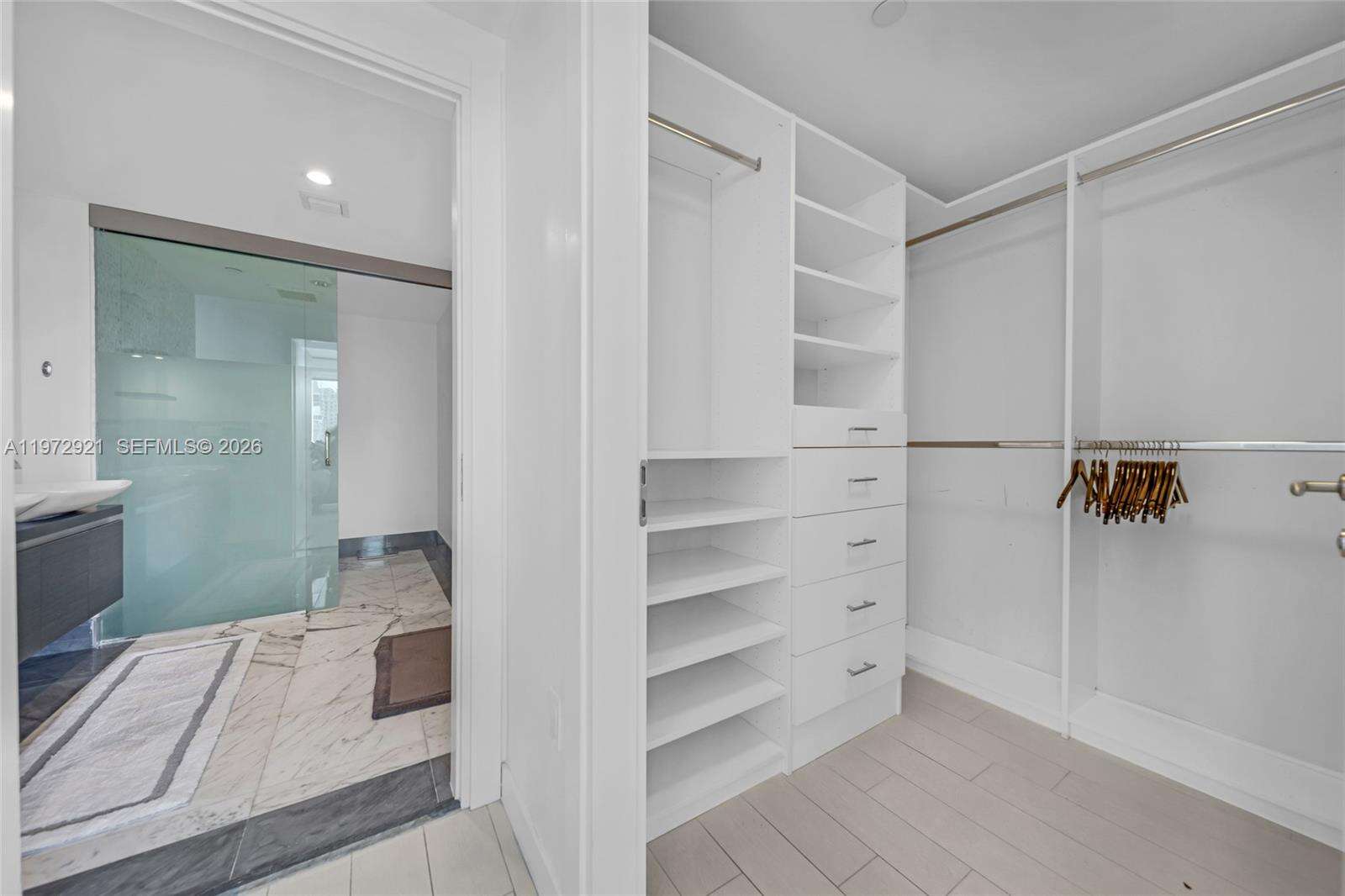 Epic Residences at 200 Biscayne Blvd Way, Miami, FL 33131 - For Sale photo 18