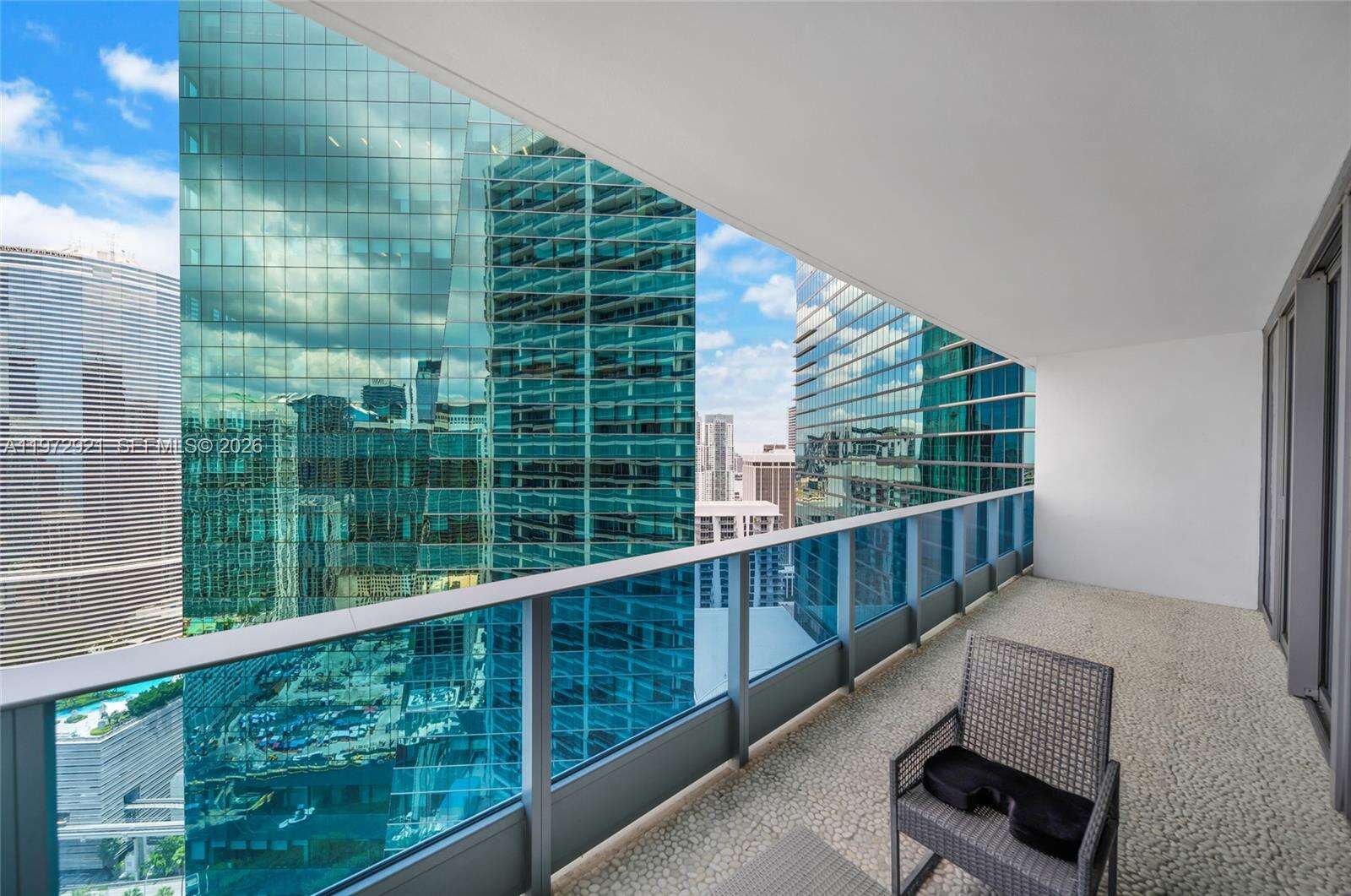 Epic Residences at 200 Biscayne Blvd Way, Miami, FL 33131 - For Sale photo 22