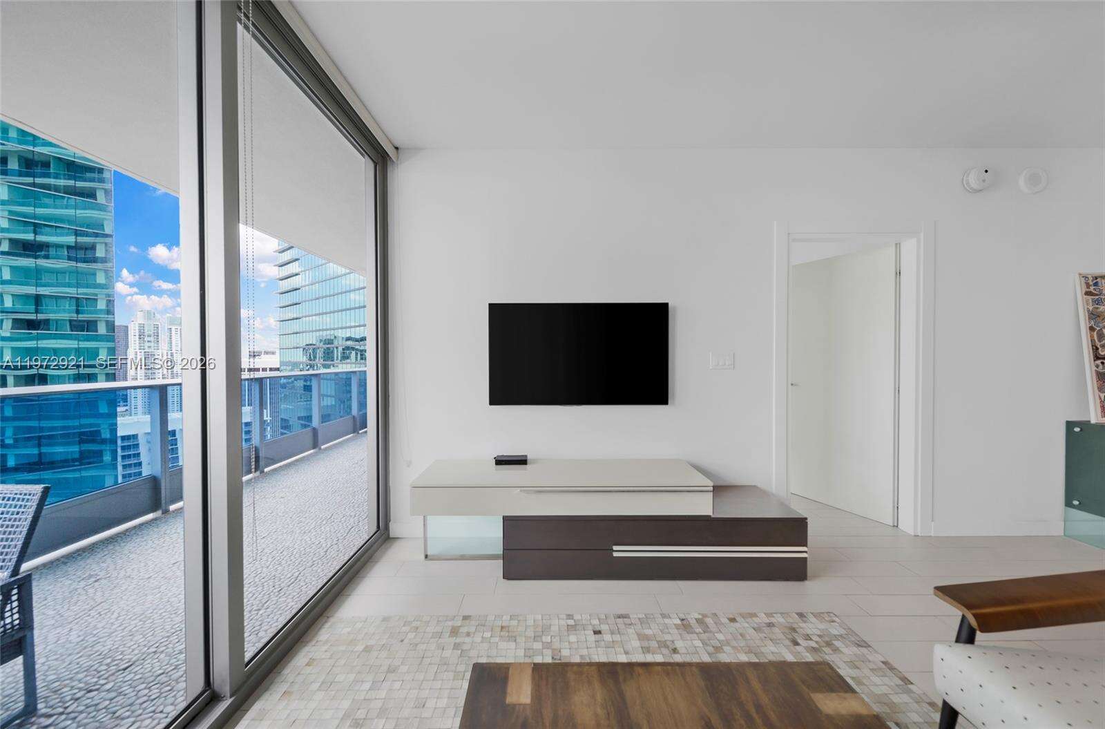 Epic Residences at 200 Biscayne Blvd Way, Miami, FL 33131 - For Sale photo 9