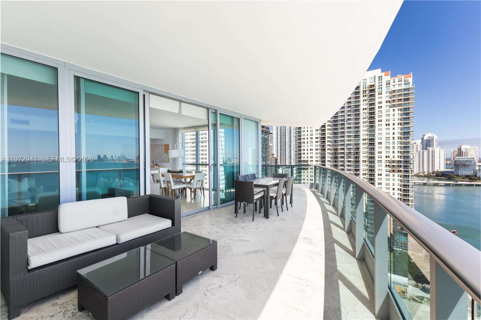JADE RESIDENCES AT BRICKELL BAY - 1331 Brickell Bay Dr, Miami, FL 33131 | Picture 11