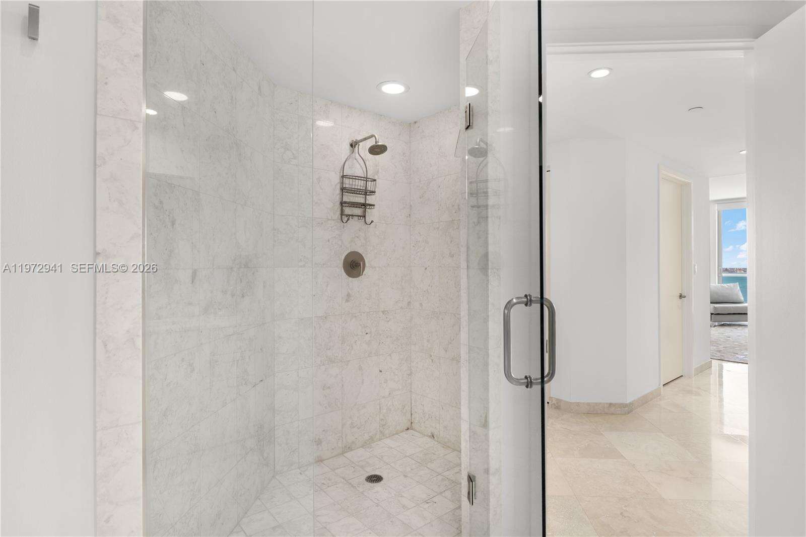 JADE RESIDENCES AT BRICKELL BAY - 1331 Brickell Bay Dr, Miami, FL 33131 | Picture 26