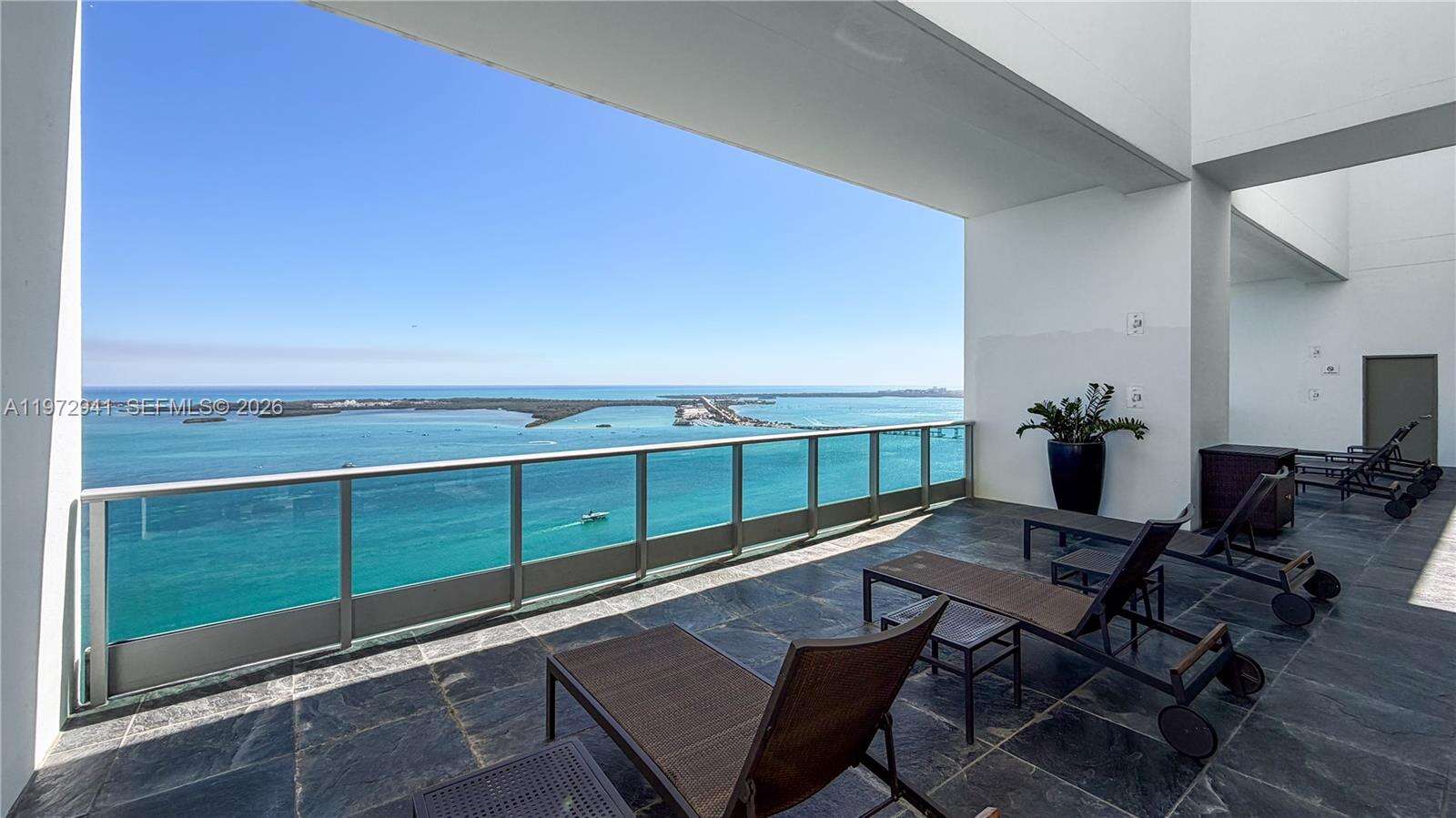 JADE RESIDENCES AT BRICKELL BAY - 1331 Brickell Bay Dr, Miami, FL 33131 | Picture 43