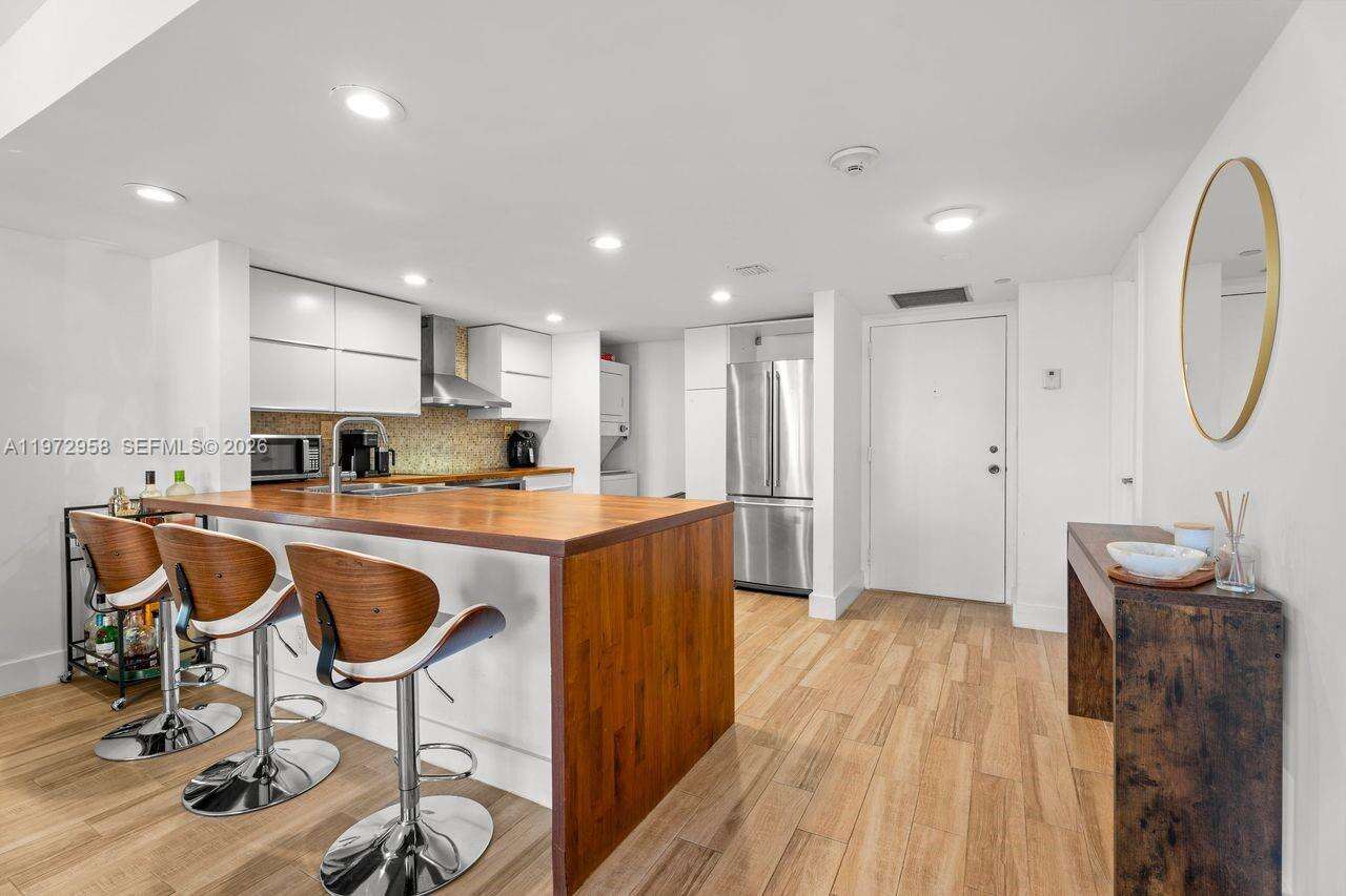 Brickell Place 2 at 1925 Brickell Ave, Miami, FL 33129 - For Sale photo 8