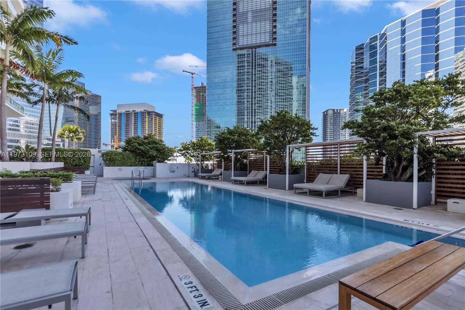 Brickell House at 1300 Brickell Bay Dr, Miami, FL 33131 - For Sale photo 35