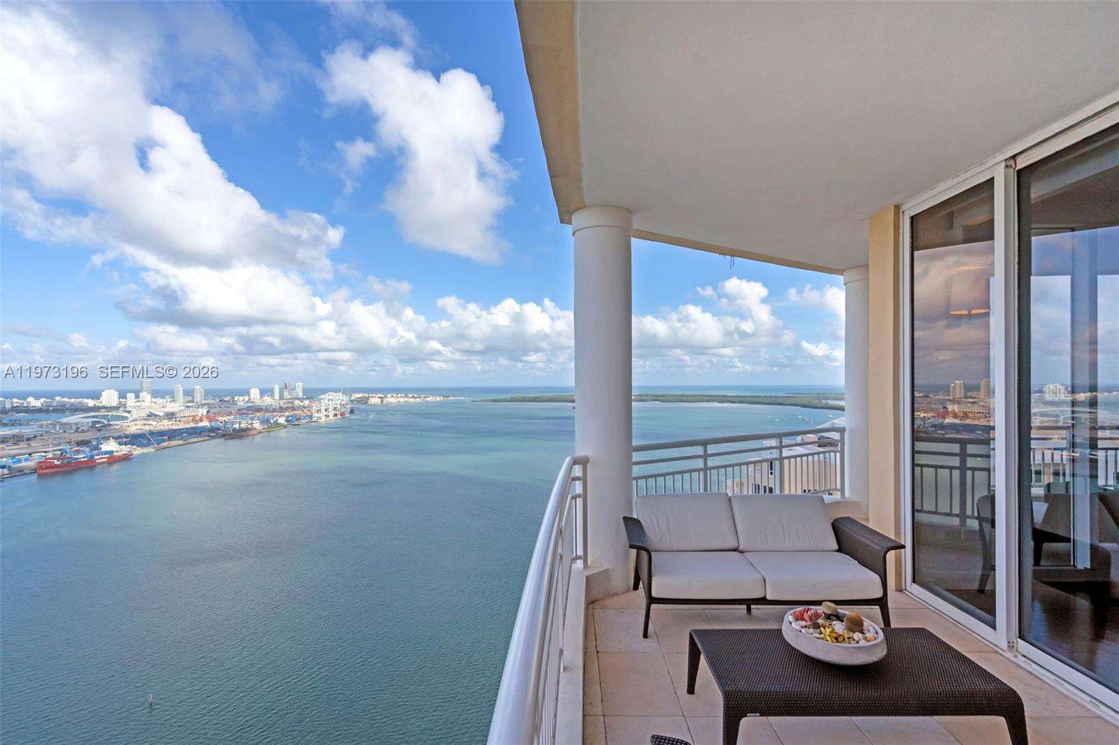 THREE TEQUESTA POINT - 848 Brickell Key Dr, Miami, FL 33131 | Picture 34