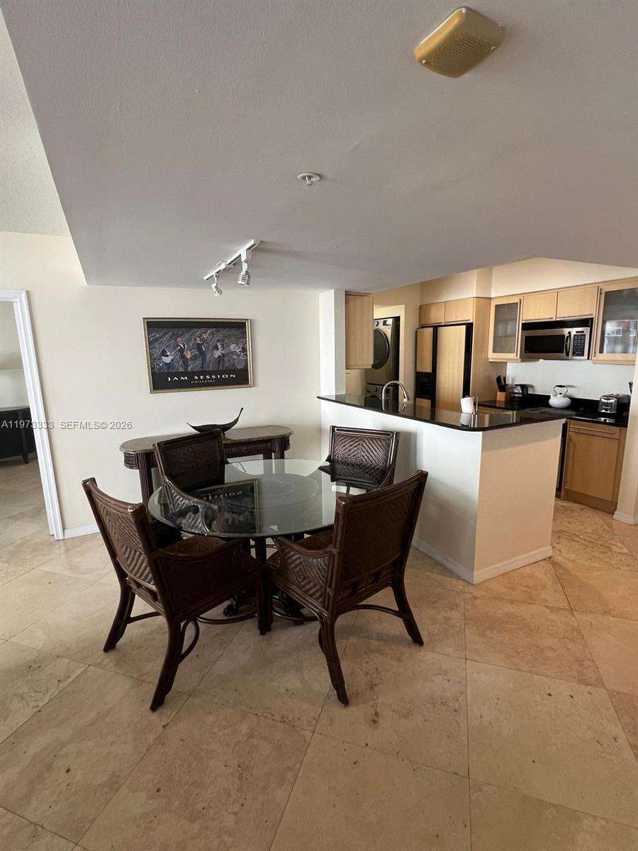 2080 Ocean Dr, Hallandale Beach, FL 33009 - For Sale photo 13