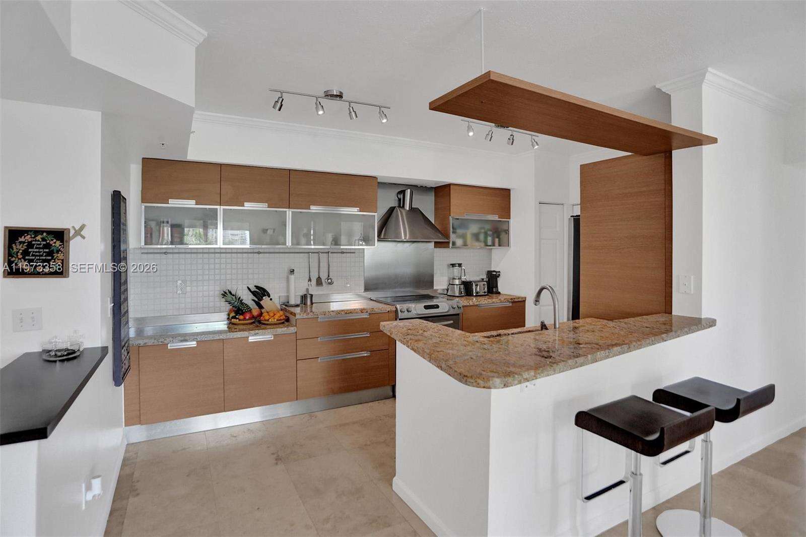 Porto Bellagio at 17100 Bay Rd, Sunny Isles Beach, FL 33160 - For Sale photo 29