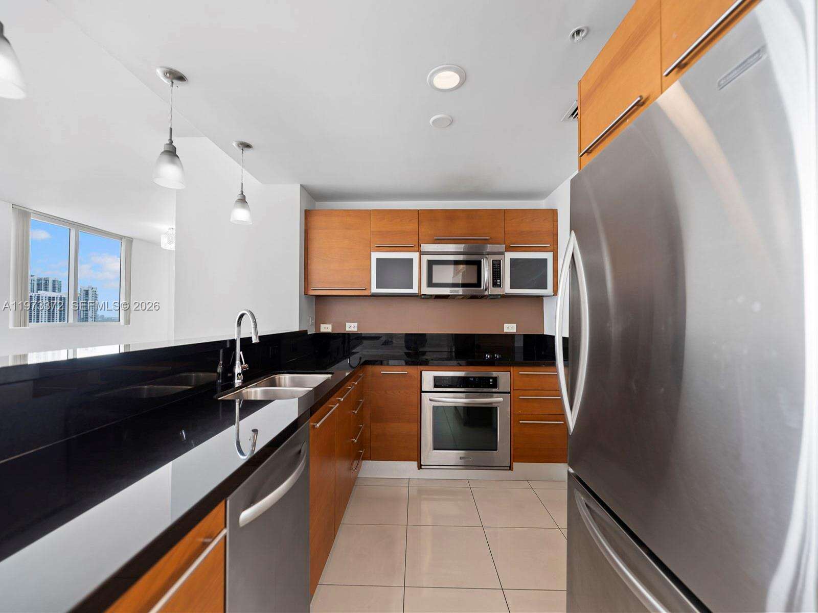 Vizcayne South at 253 2 St, Miami, FL 33132 - For Sale photo 5