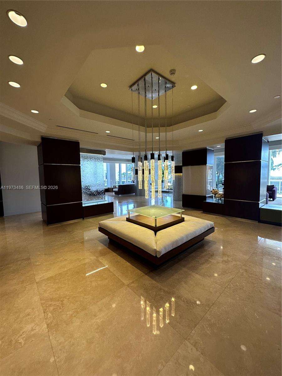 GREEN DIAMOND - 4775 Collins Ave, Miami Beach, FL 33140 | Picture 2