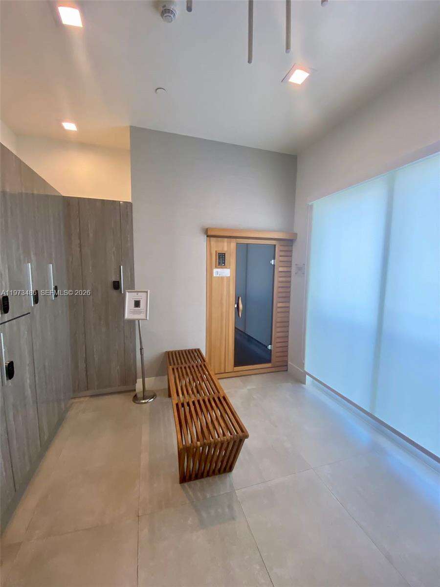 GREEN DIAMOND - 4775 Collins Ave, Miami Beach, FL 33140 | Picture 22