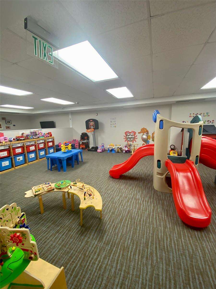 GREEN DIAMOND - 4775 Collins Ave, Miami Beach, FL 33140 | Picture 30