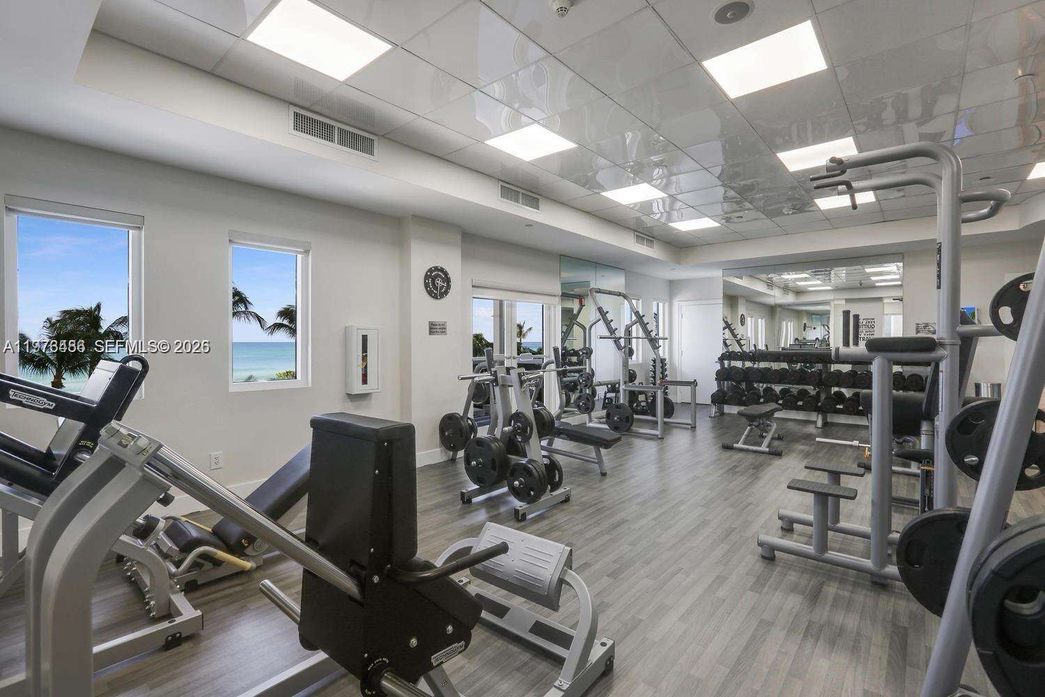 GREEN DIAMOND - 4775 Collins Ave, Miami Beach, FL 33140 | Picture 38