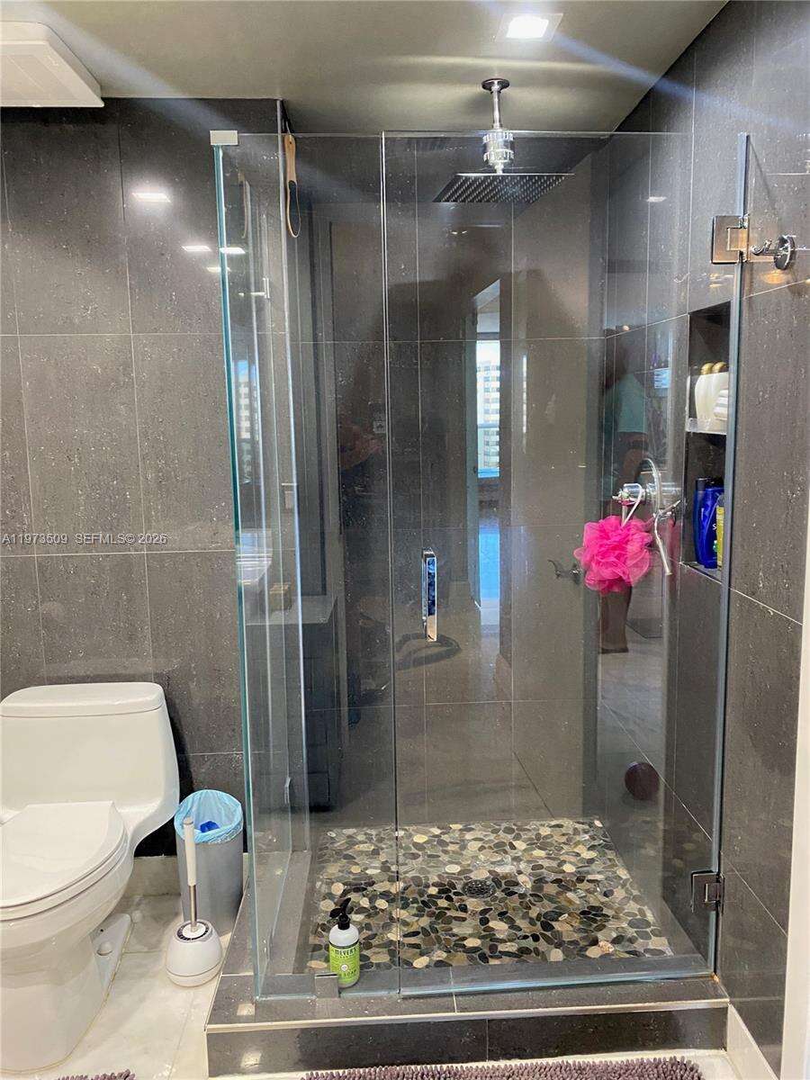 The Beach Club Three at 1800 Ocean Dr, Hallandale Beach, FL 33009 - For Sale photo 23