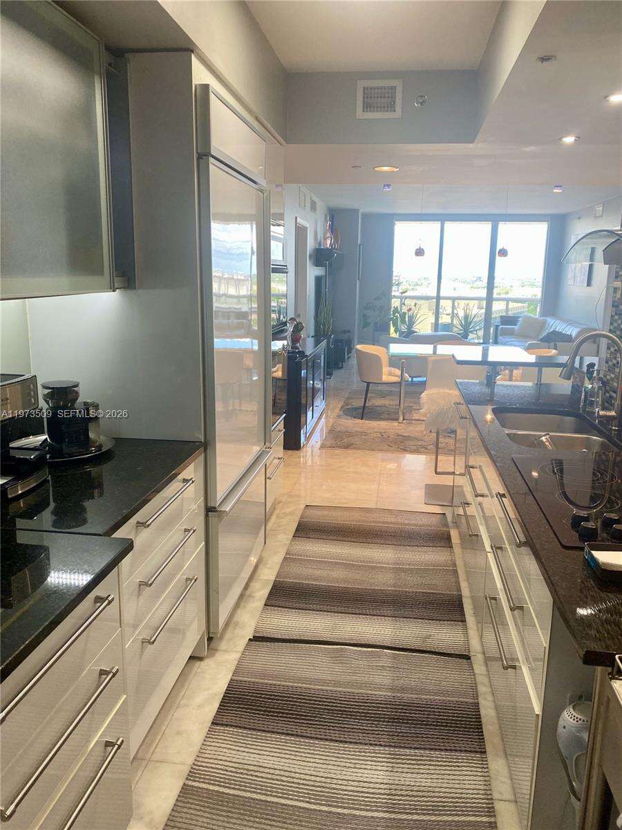 The Beach Club Three at 1800 Ocean Dr, Hallandale Beach, FL 33009 - For Sale photo 10
