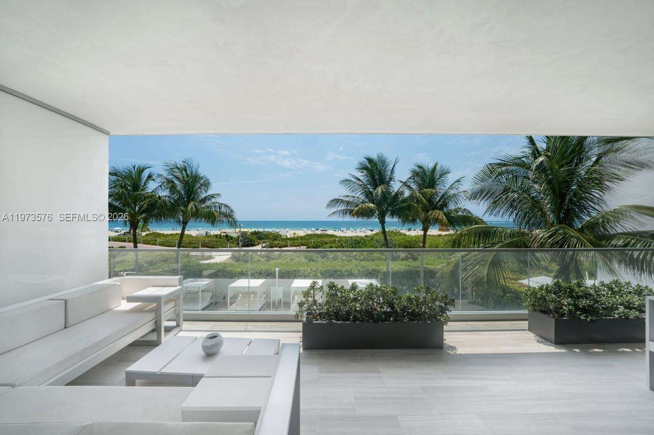 321 OCEAN - 321 Ocean Dr, Miami Beach, FL 33139 | Picture 2