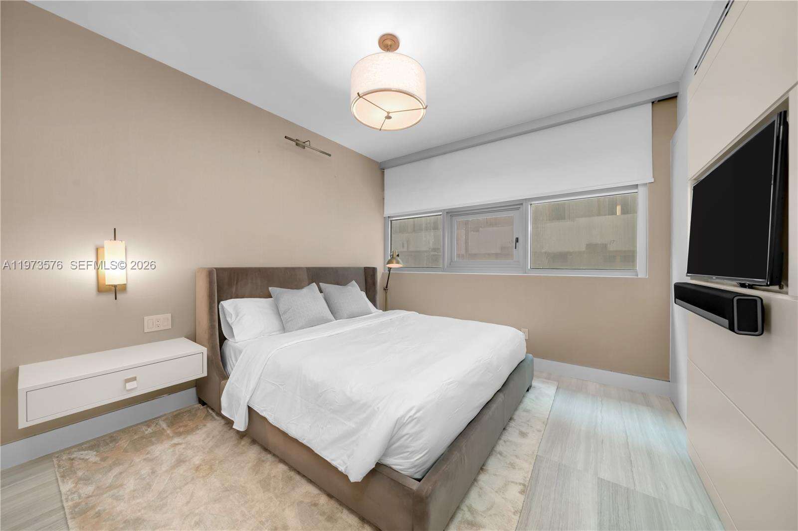 321 OCEAN - 321 Ocean Dr, Miami Beach, FL 33139 | Picture 12