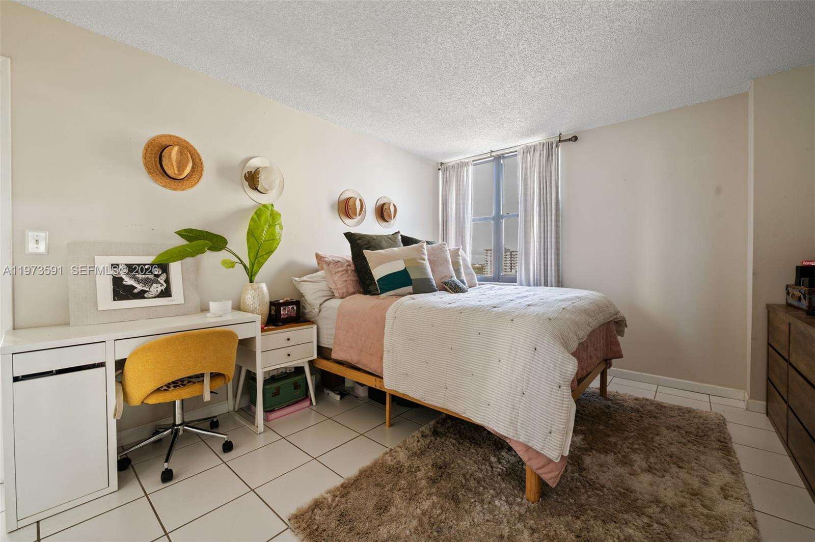 Club Atlantis at 2555 Collins Ave, Miami Beach, FL 33140 - For Sale photo 13