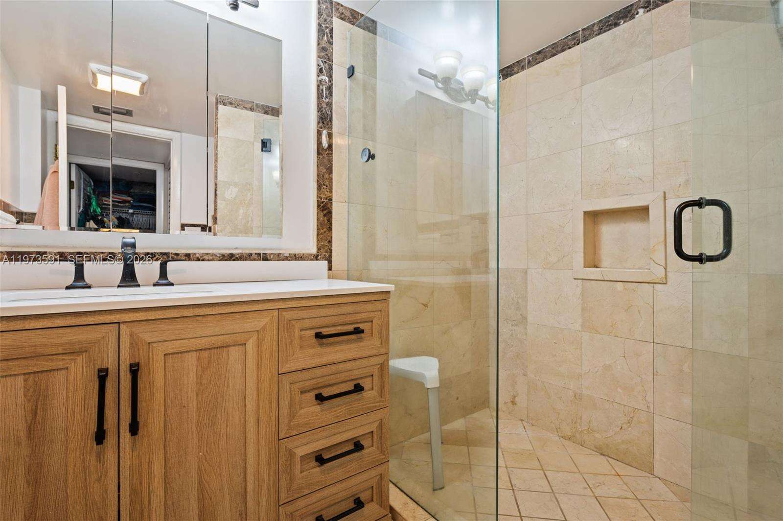 Club Atlantis at 2555 Collins Ave, Miami Beach, FL 33140 - For Sale photo 17