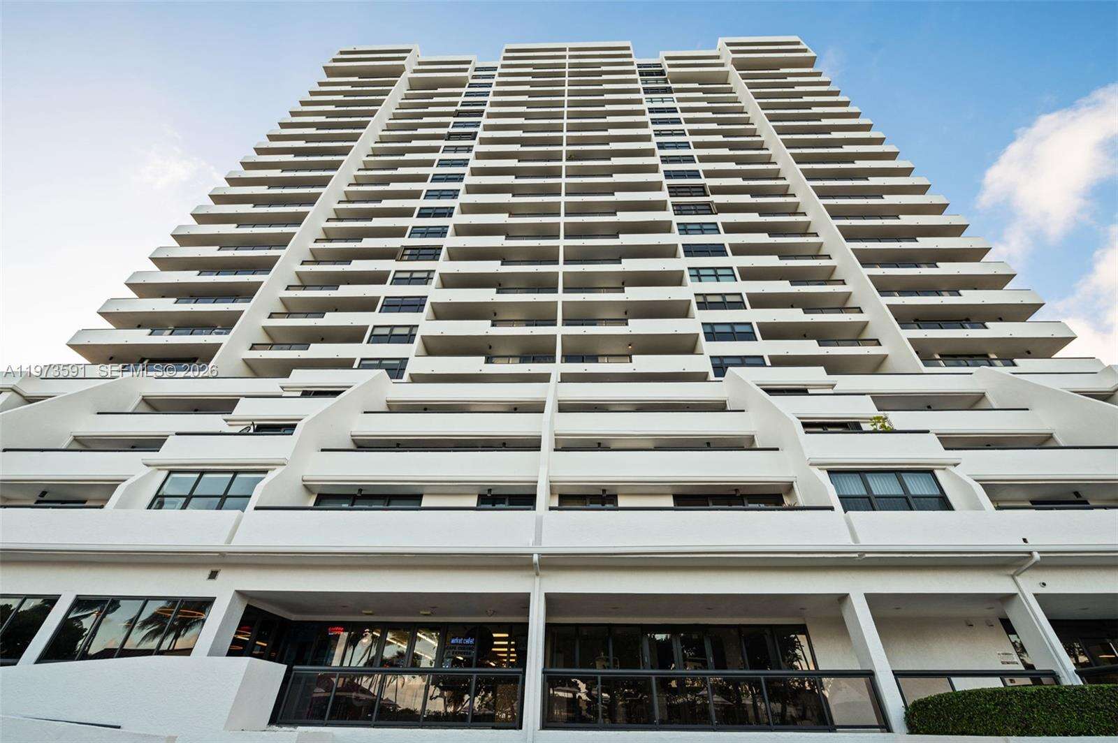 Club Atlantis at 2555 Collins Ave, Miami Beach, FL 33140 - For Sale photo 42