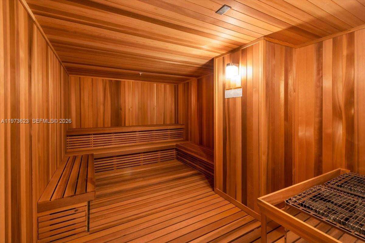 BISCAYNE BEACH - 2900 7 Ave, Miami, FL 33137 | Picture 6