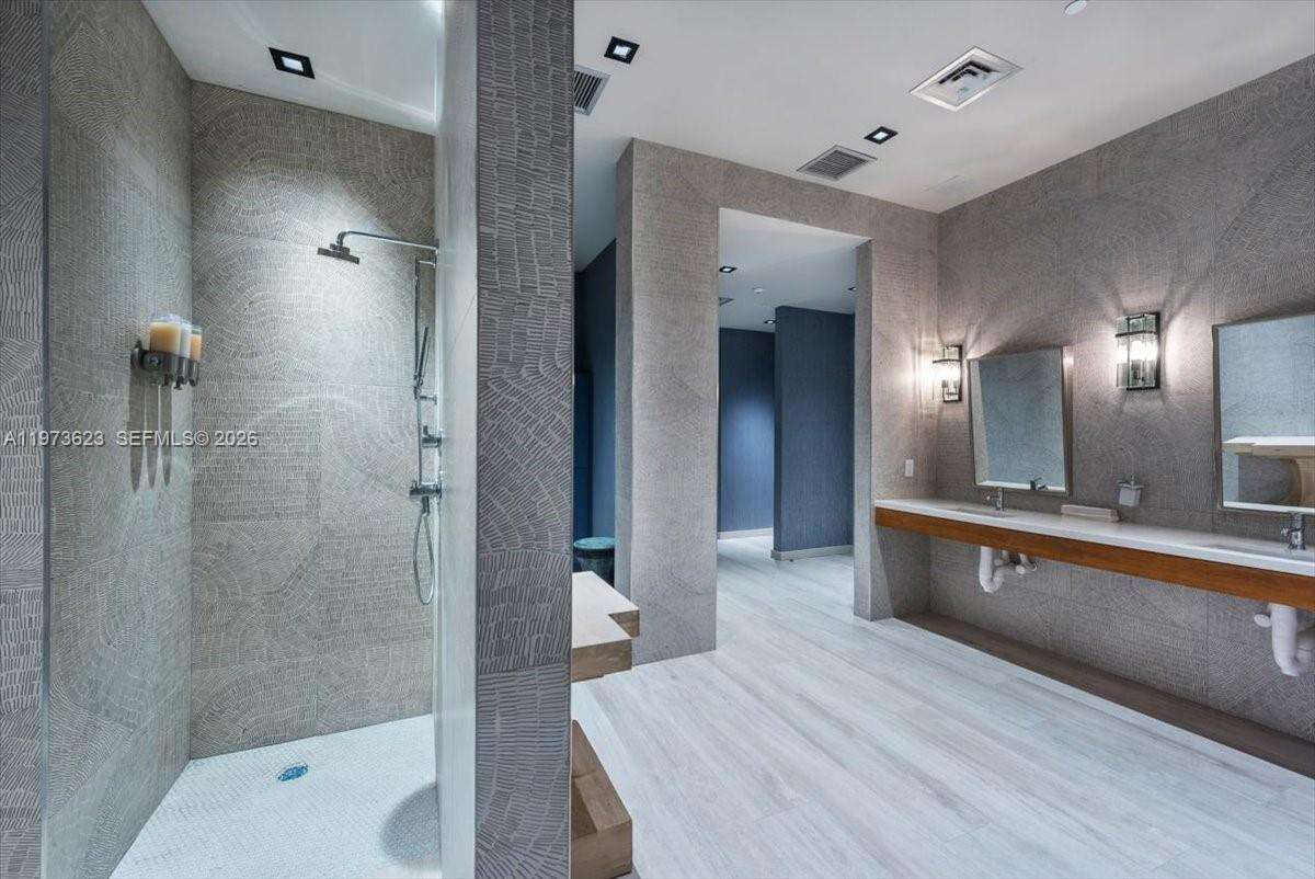 BISCAYNE BEACH - 2900 7 Ave, Miami, FL 33137 | Picture 7