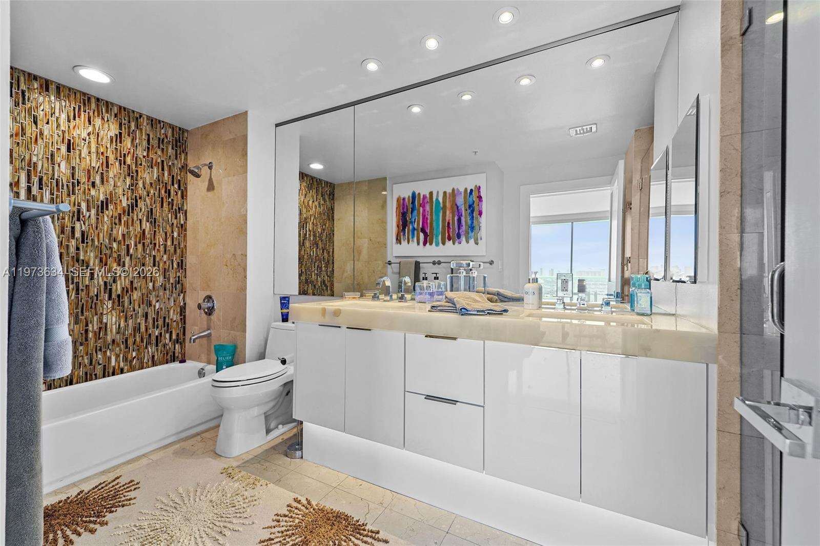 THE FLORIDIAN - 650 W Ave, Miami Beach, FL 33139 | Picture 21