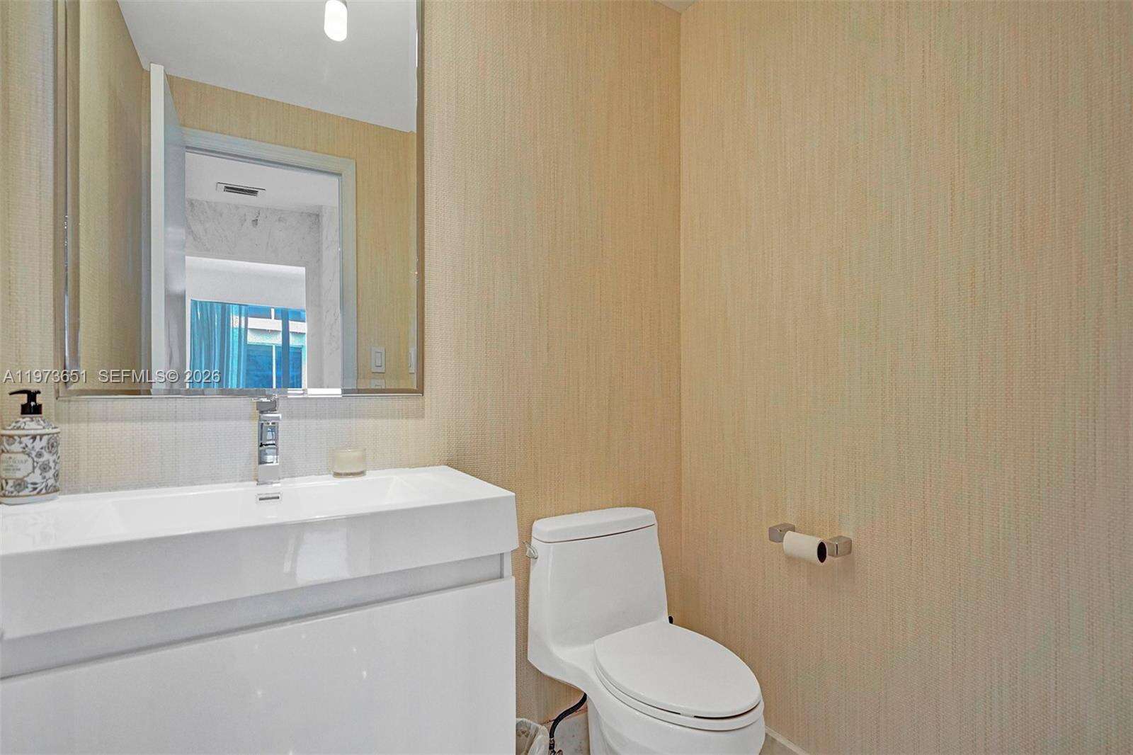 KENILWORTH - 10205 Collins Ave, Bal Harbour, FL 33154 | Picture 26