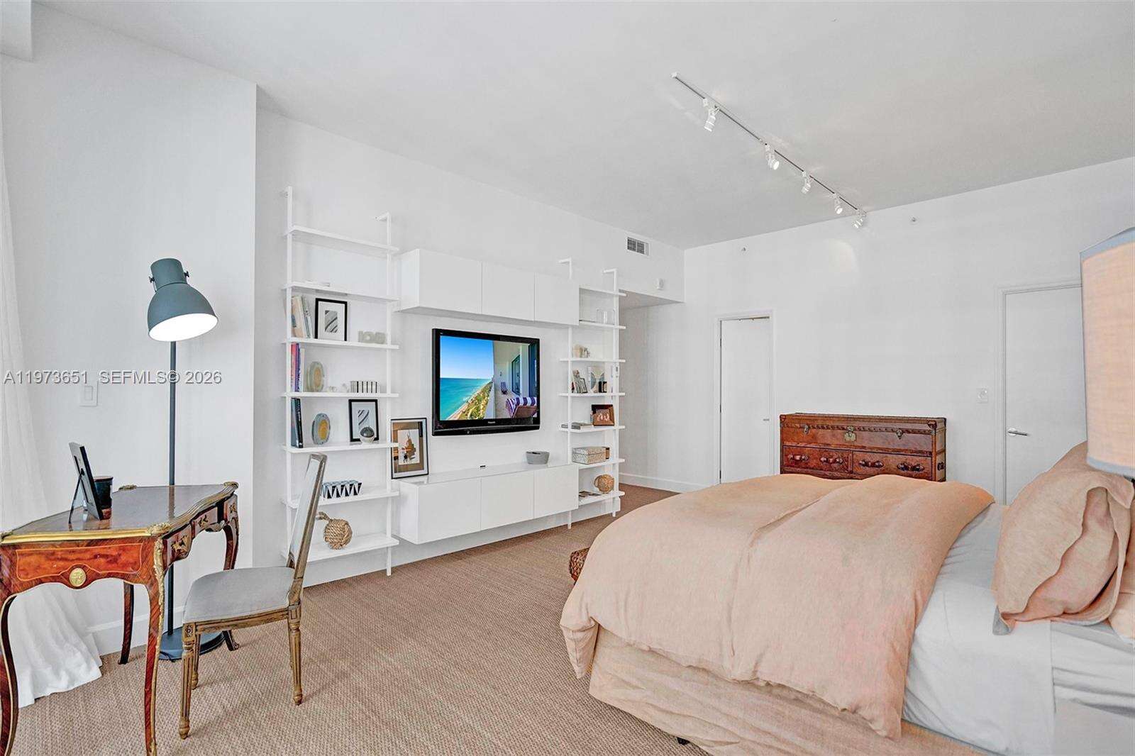 KENILWORTH - 10205 Collins Ave, Bal Harbour, FL 33154 | Picture 36