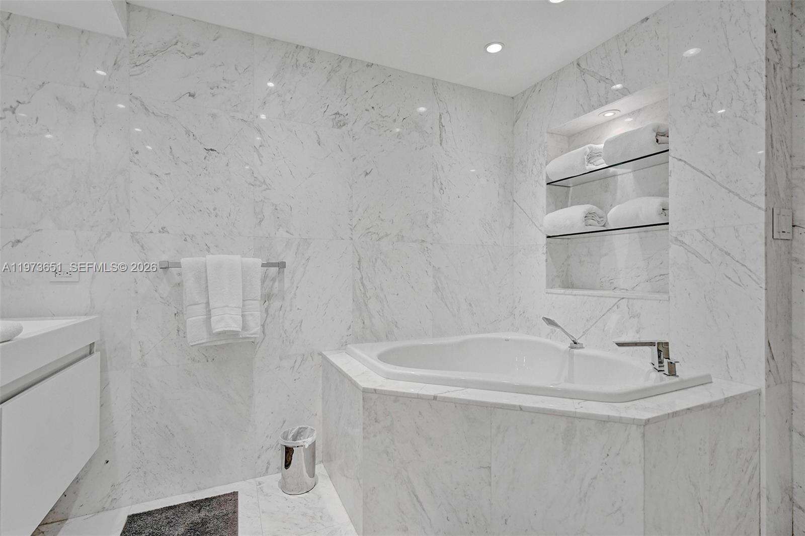 KENILWORTH - 10205 Collins Ave, Bal Harbour, FL 33154 | Picture 40