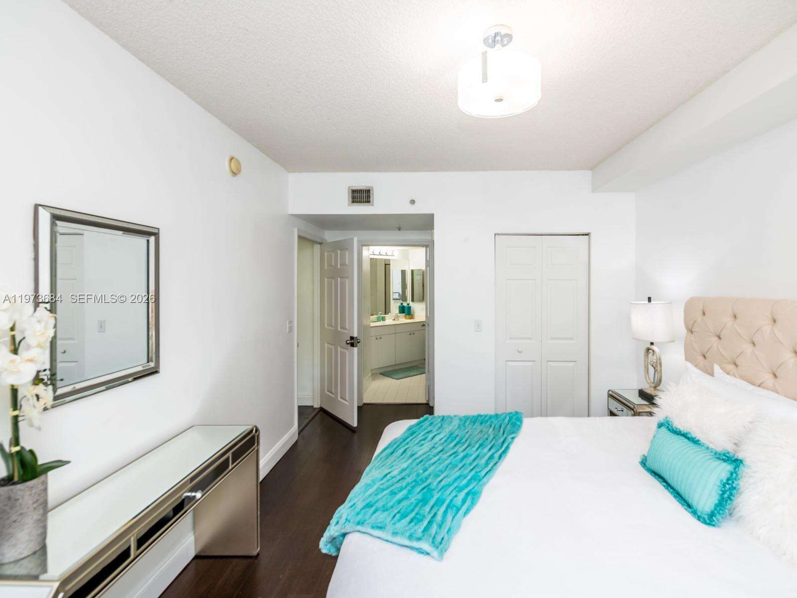 Porto Bellagio at 17145 Bay Rd, Sunny Isles Beach, FL 33160 - For Sale photo 13