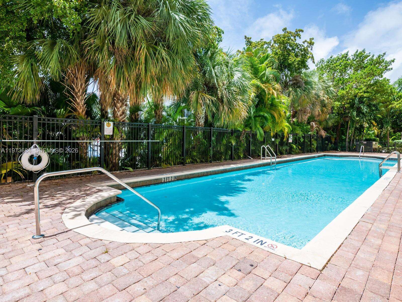 Porto Bellagio at 17145 Bay Rd, Sunny Isles Beach, FL 33160 - For Sale photo 24