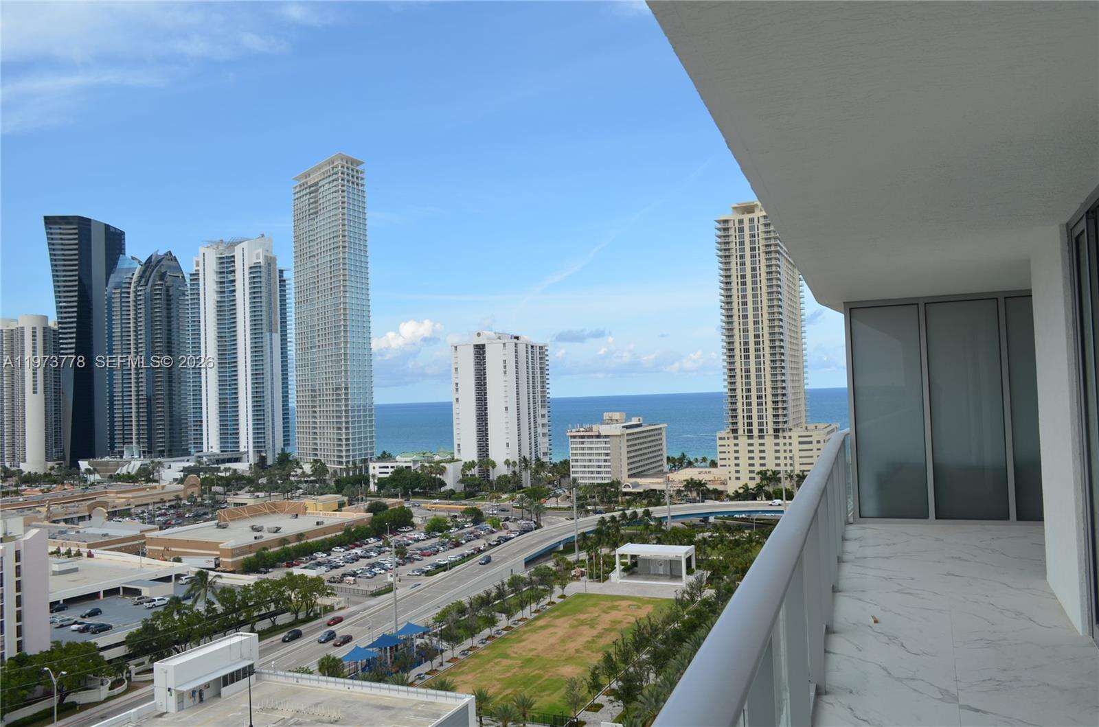 PARQUE TOWERS - 300 Sunny Isles Blvd, Sunny Isles Beach, FL 33160 | Picture 21