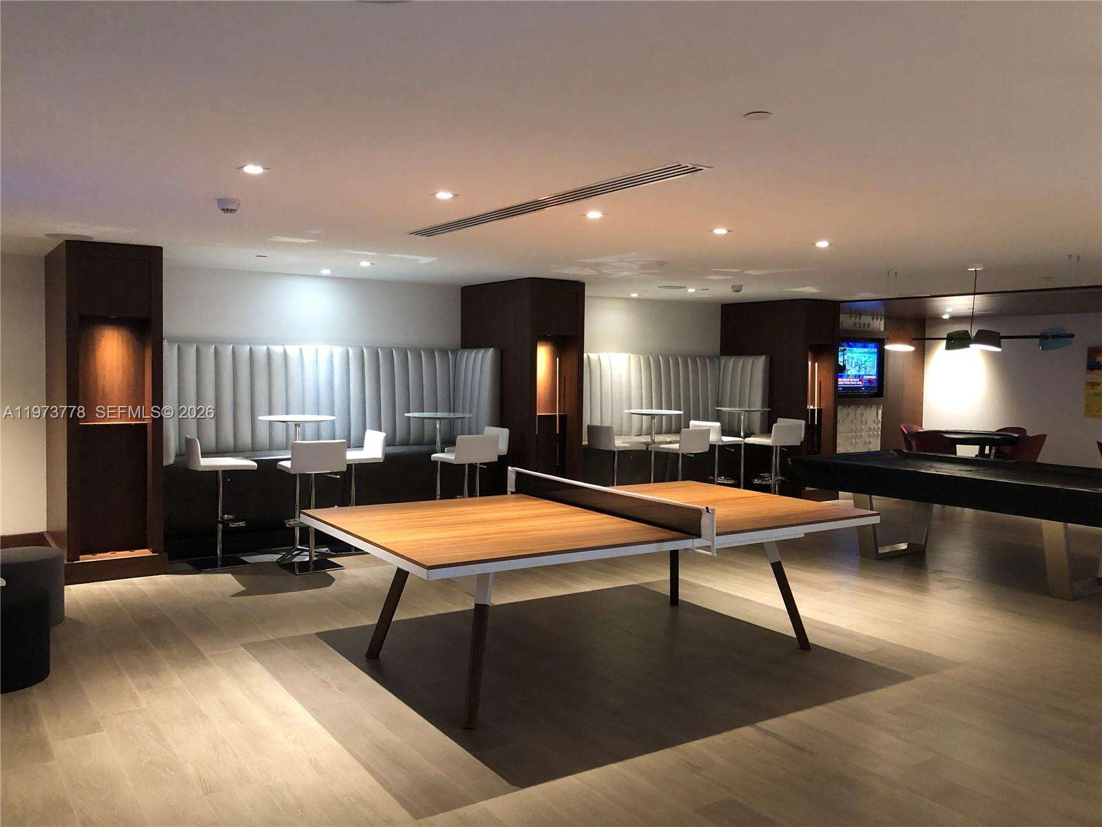 PARQUE TOWERS - 300 Sunny Isles Blvd, Sunny Isles Beach, FL 33160 | Picture 24