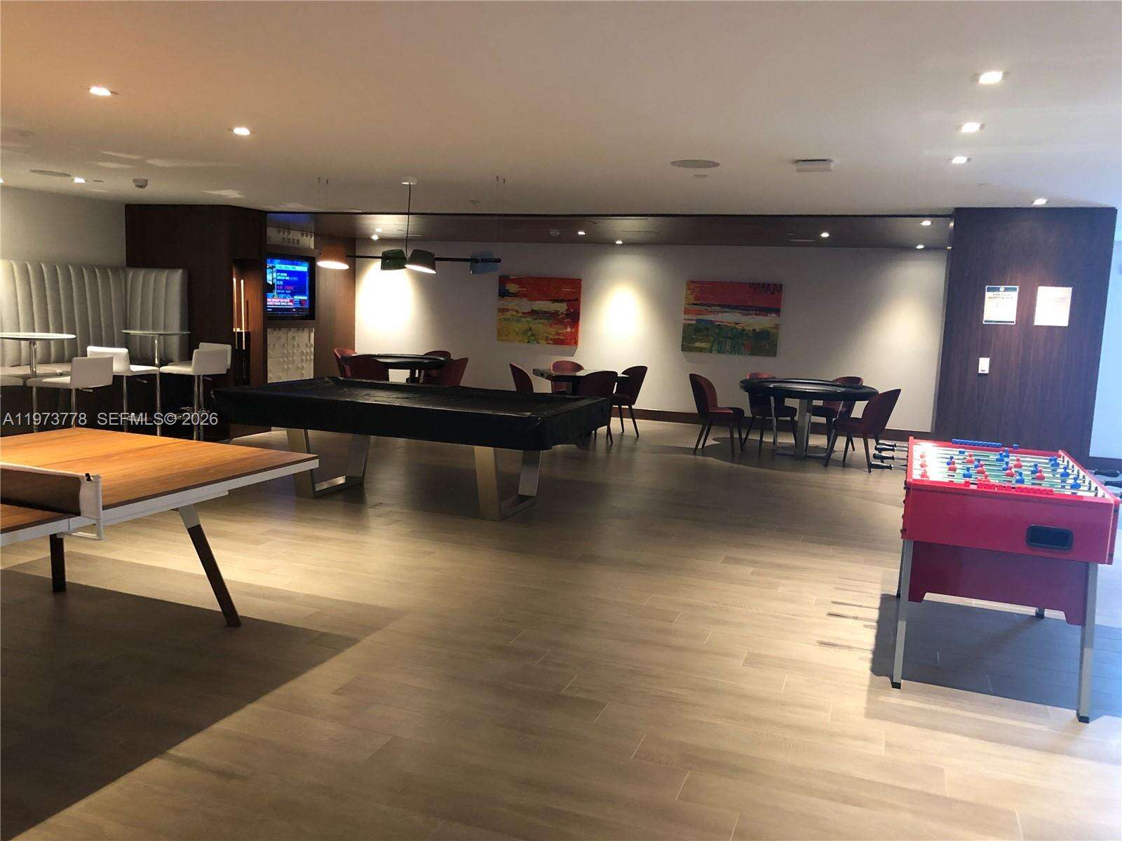 PARQUE TOWERS - 300 Sunny Isles Blvd, Sunny Isles Beach, FL 33160 | Picture 25