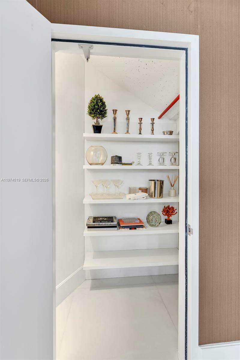 18555 COLLINS AVENUE - 18555 Collins Ave, Sunny Isles Beach, FL 33160 | Picture 27