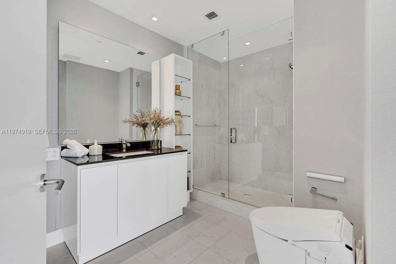 18555 COLLINS AVENUE - 18555 Collins Ave, Sunny Isles Beach, FL 33160 | Picture 42