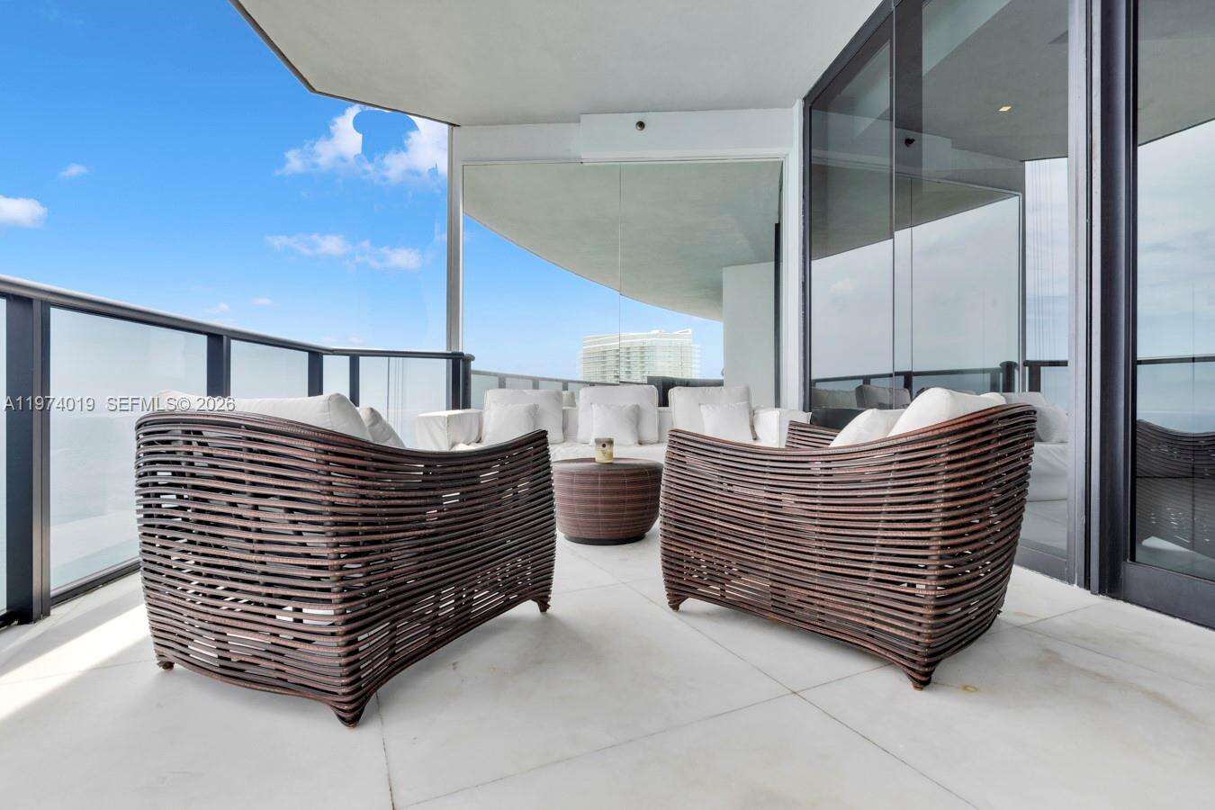 18555 COLLINS AVENUE - 18555 Collins Ave, Sunny Isles Beach, FL 33160 | Picture 9