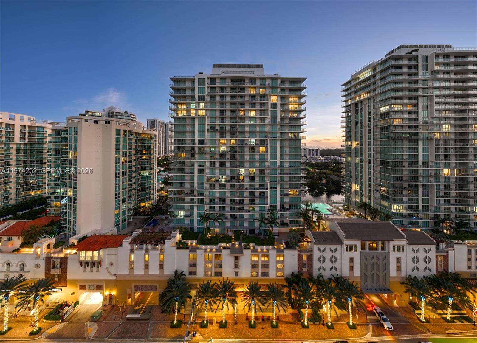 PARQUE TOWERS - 300 Sunny Isles Blvd, Sunny Isles Beach, FL 33160 | Picture 3
