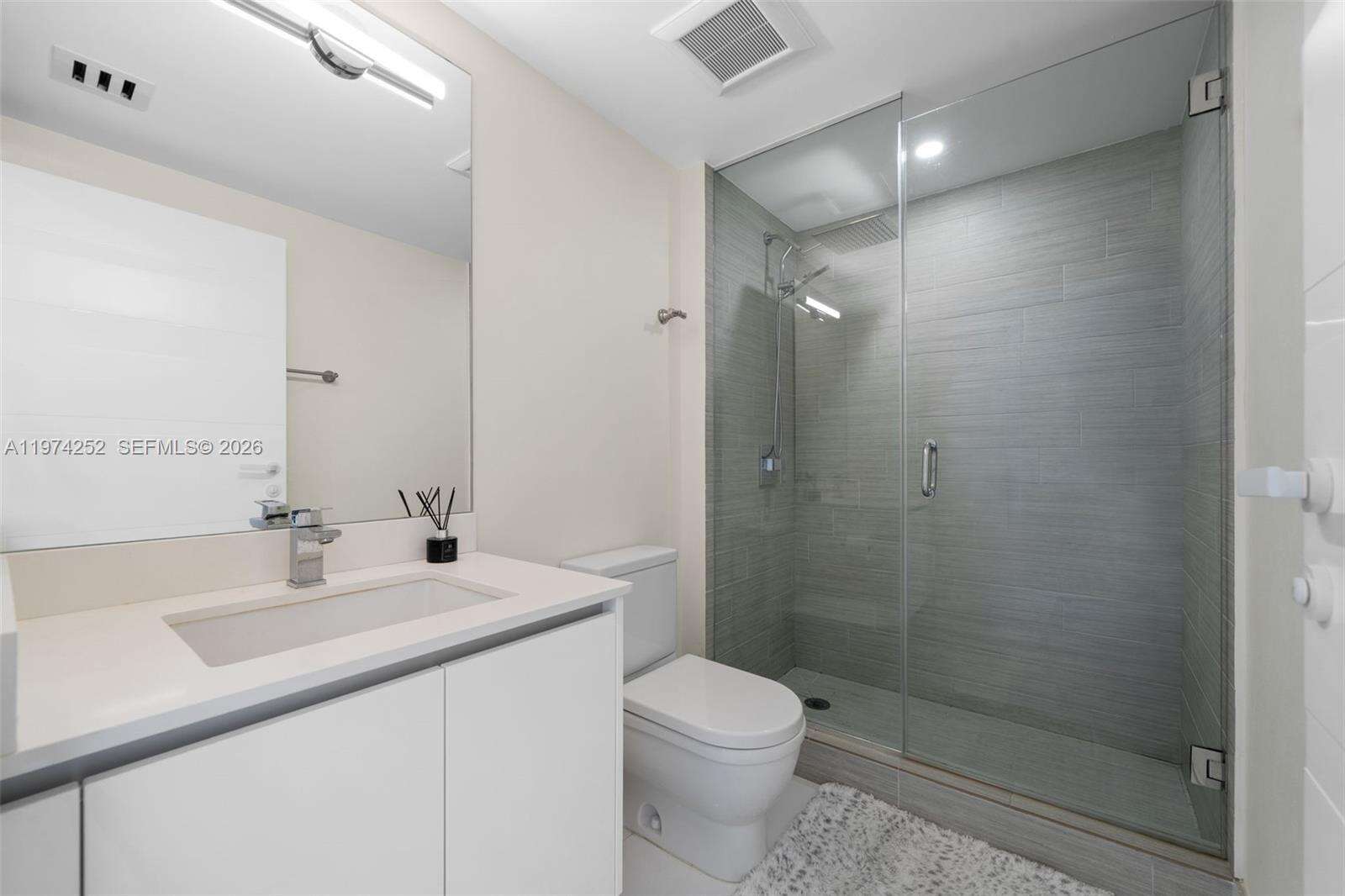 PARQUE TOWERS - 300 Sunny Isles Blvd, Sunny Isles Beach, FL 33160 | Picture 29
