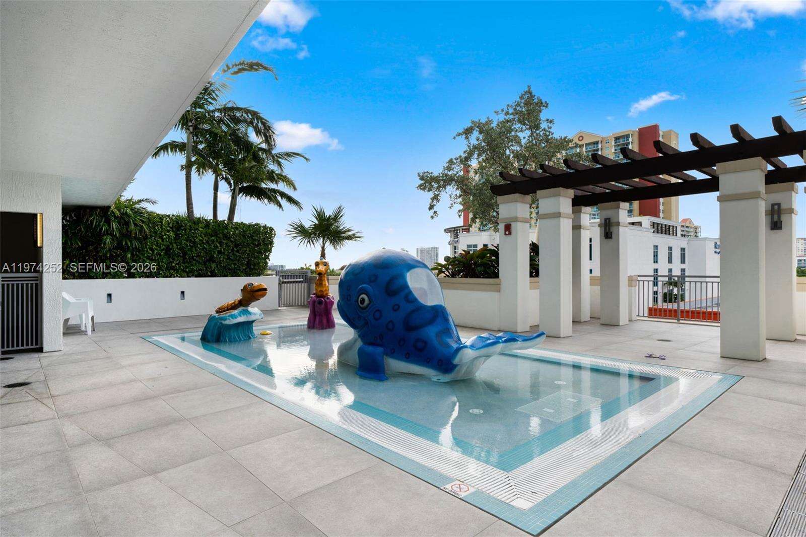 PARQUE TOWERS - 300 Sunny Isles Blvd, Sunny Isles Beach, FL 33160 | Picture 36