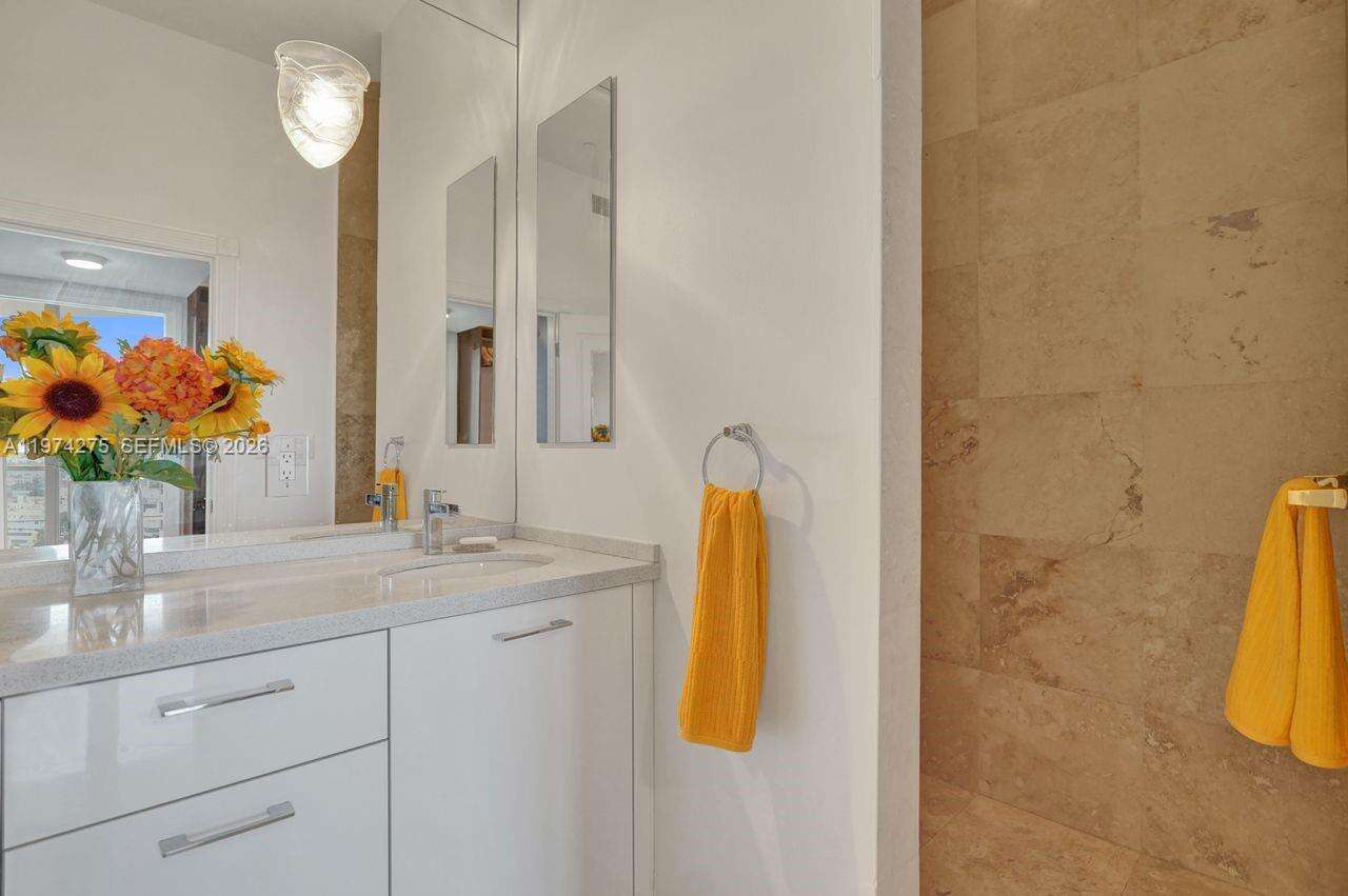 THE DECOPLAGE - 100 Lincoln Rd, Miami Beach, FL 33139 | Picture 28