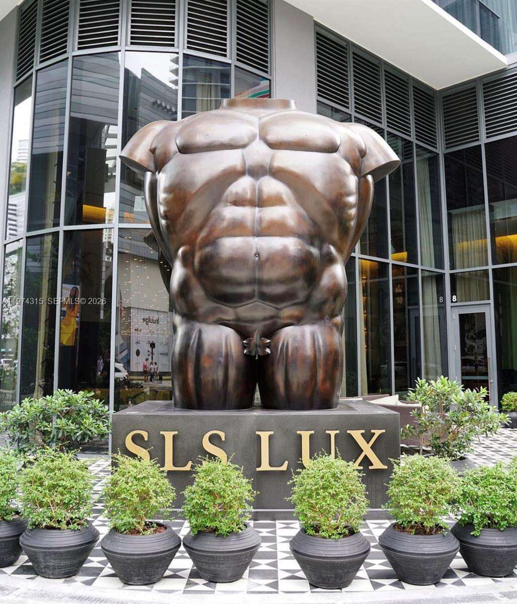Sls Lux at 801 Miami Ave, Miami, FL 33130 - For Sale photo 38