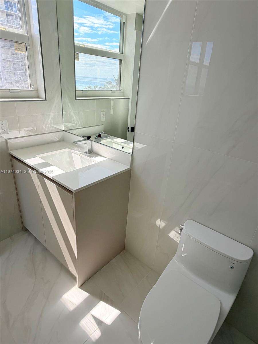 The Residences at 3001 Ocean Dr, Hollywood, FL 33019 - For Sale photo 19