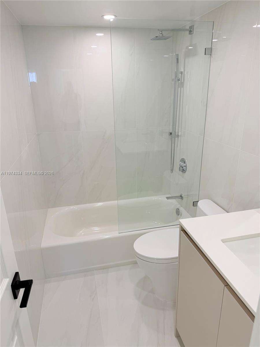 The Residences at 3001 Ocean Dr, Hollywood, FL 33019 - For Sale photo 27